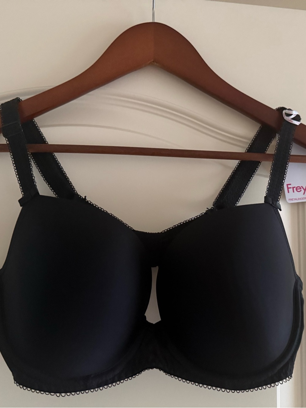 Freya Black Smooth Full-Coverage Underwire Bra